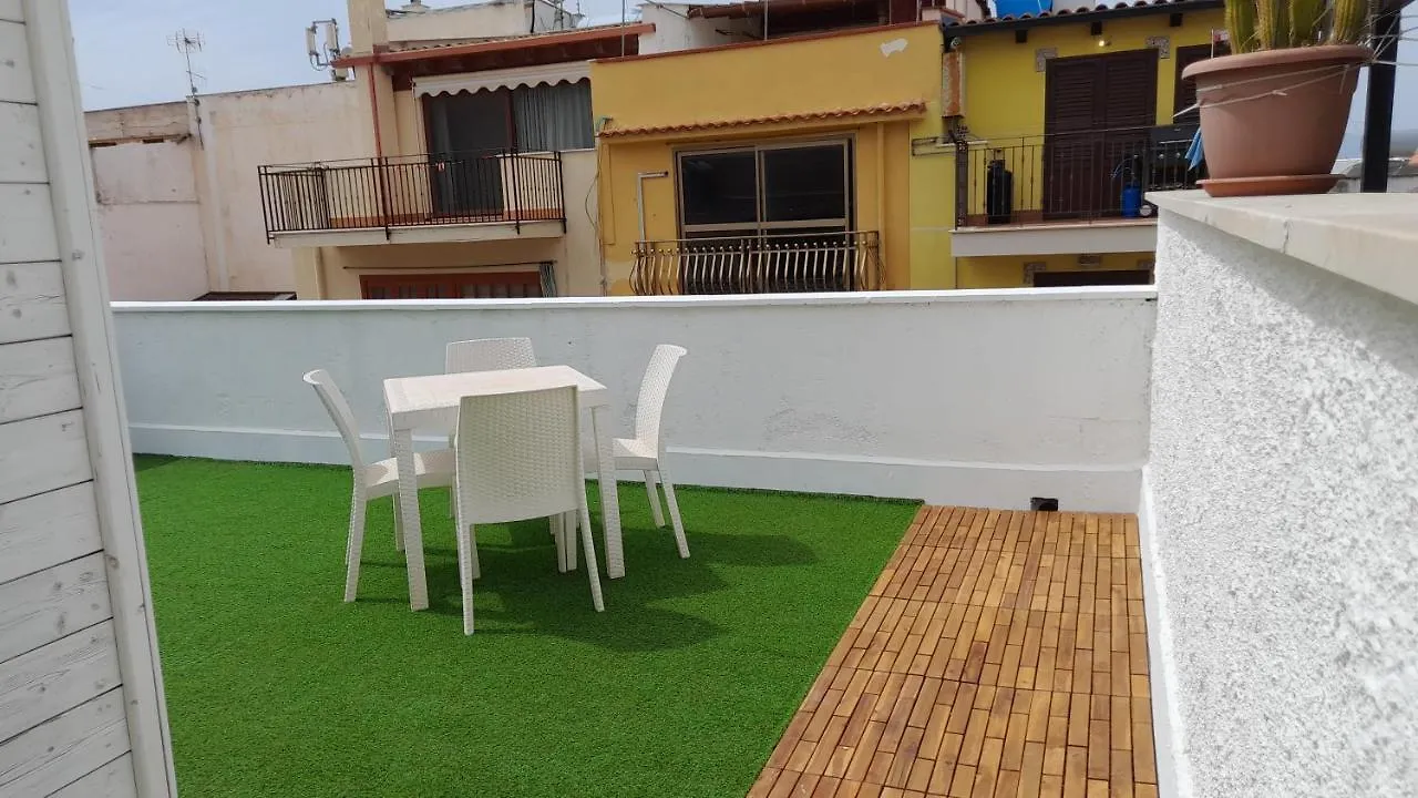 Bed & Breakfast I Faraglioni Comfort Rooms Terrasini