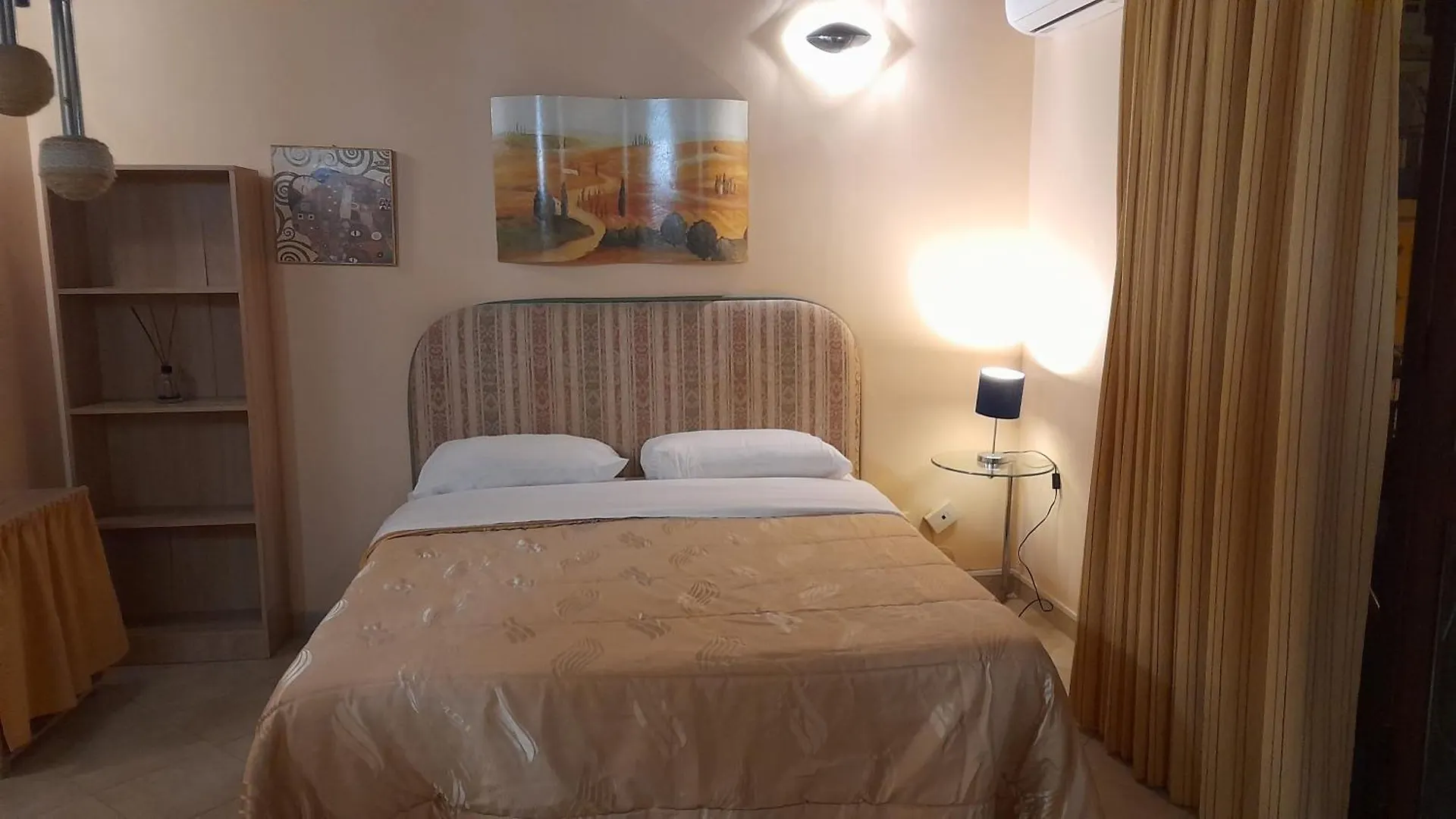 I Faraglioni Comfort Rooms Terrasini