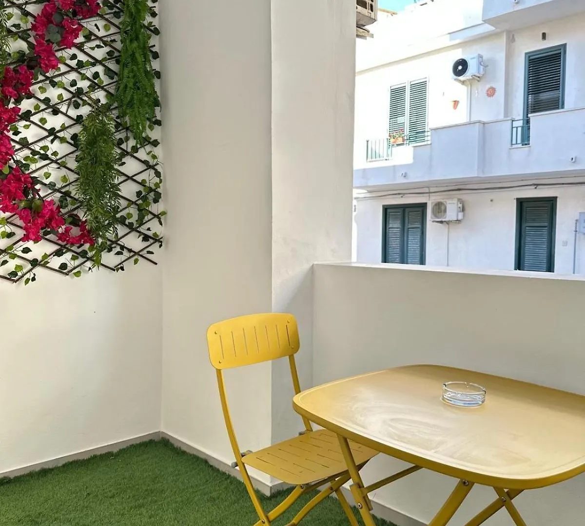 I Faraglioni Comfort Rooms Terrasini Bed and breakfast